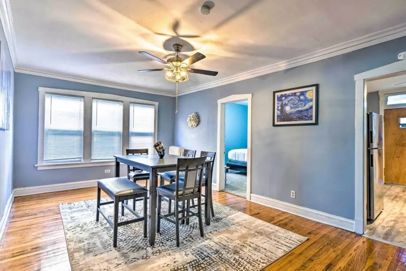 Historic Oak Park Apartment ~ 8 Mi to Downtown