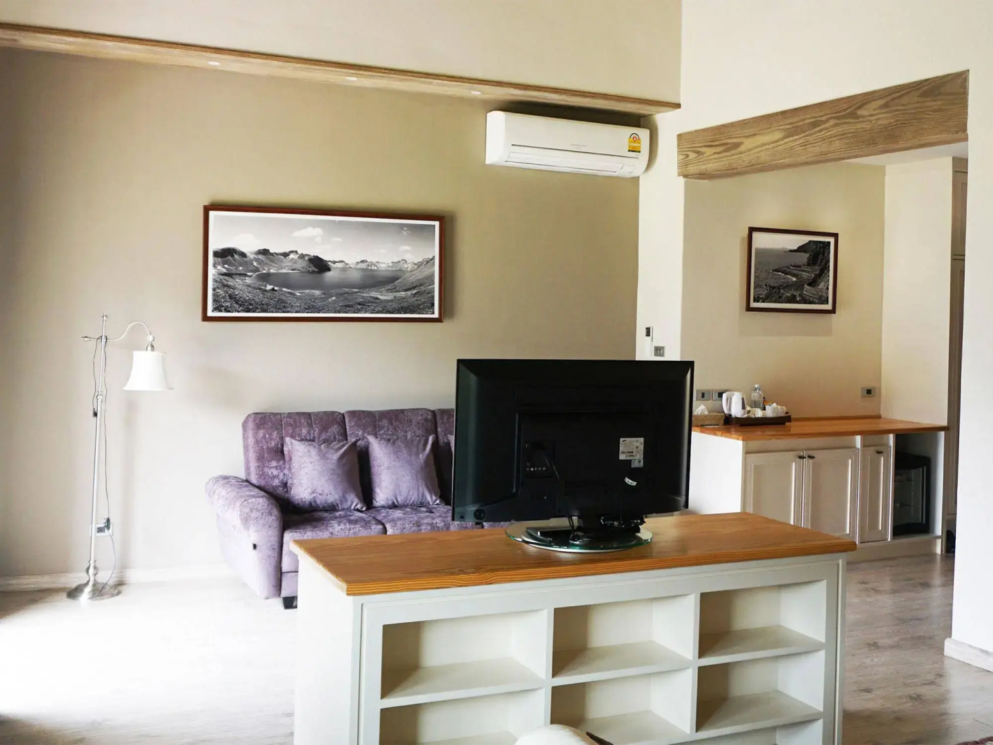 Mela Garden Retreat Cottage