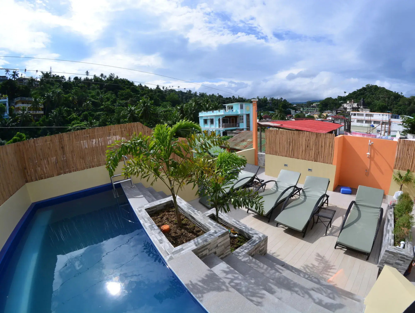 Papa Fred's Beach Resort