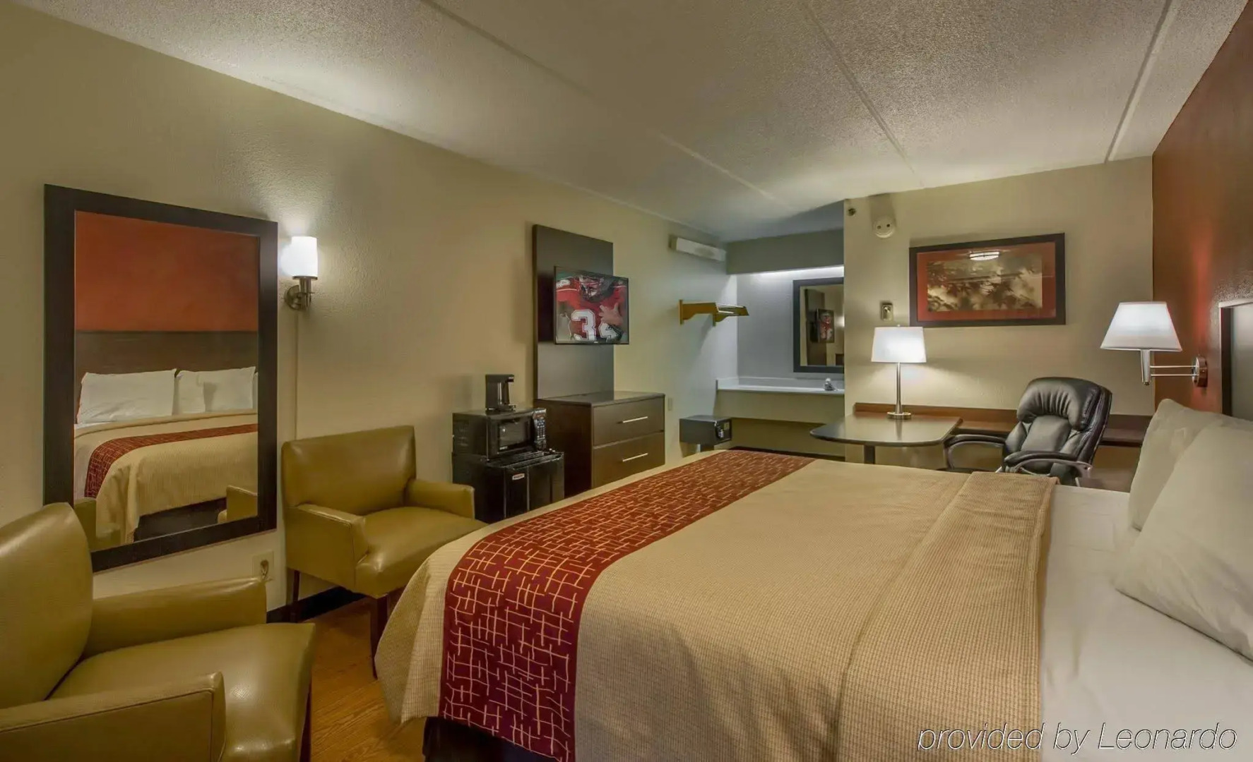 Clarion Pointe Kennesaw Town Center