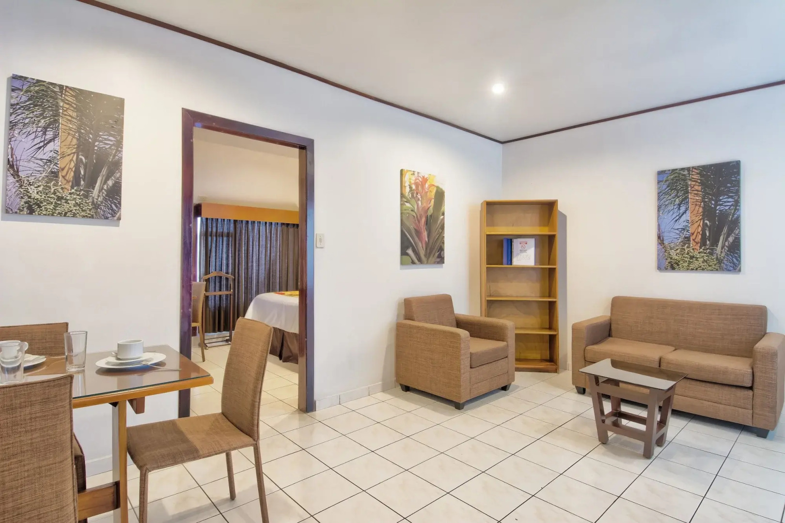Hotel Residence Inn Suites Cristina