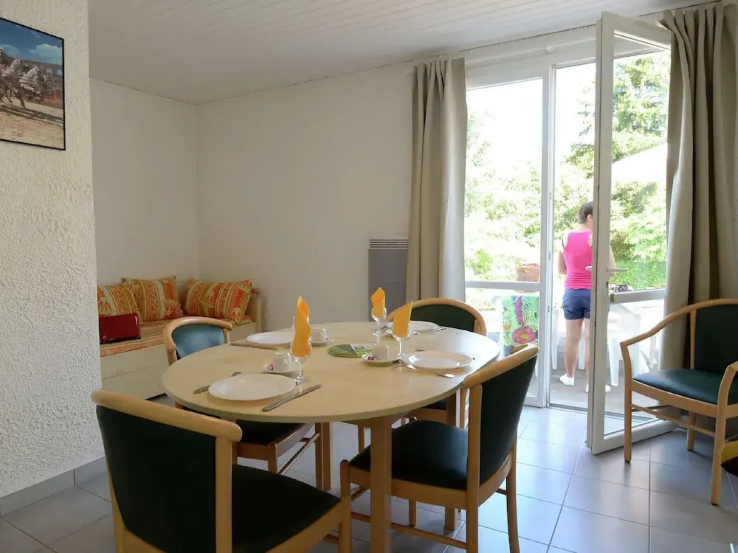 Semi-detached Bungalow With Microwave, in the Great Vendée