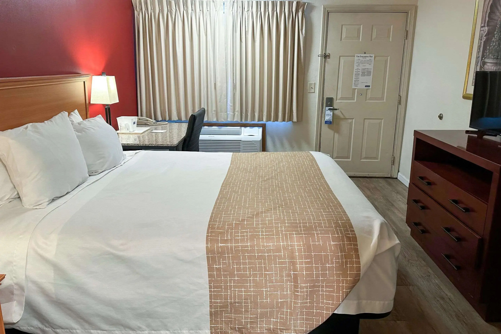 Econo Lodge Edmonds North Seattle