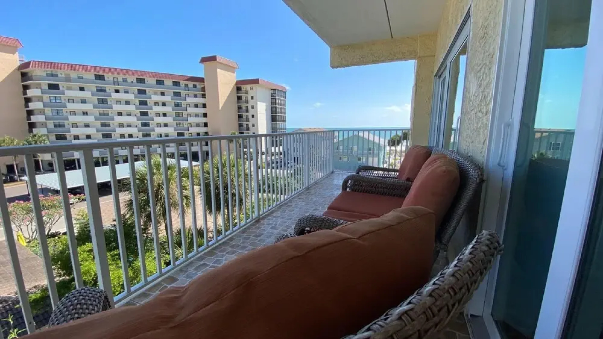 San Remo 304 by Teeming Vacation Rentals