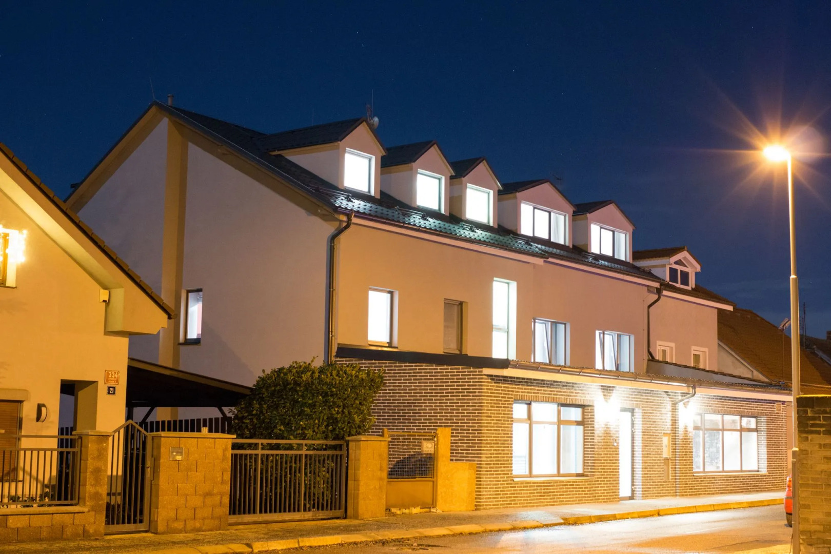 Grand Petit Hotel ex Shato Gesson