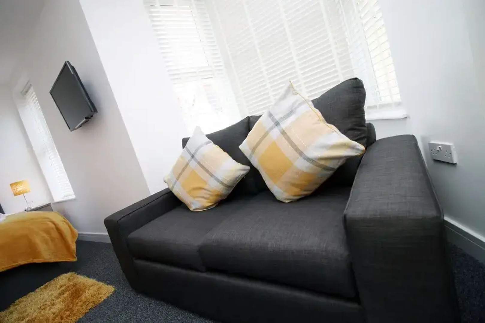 Stay Central - Heritage 24