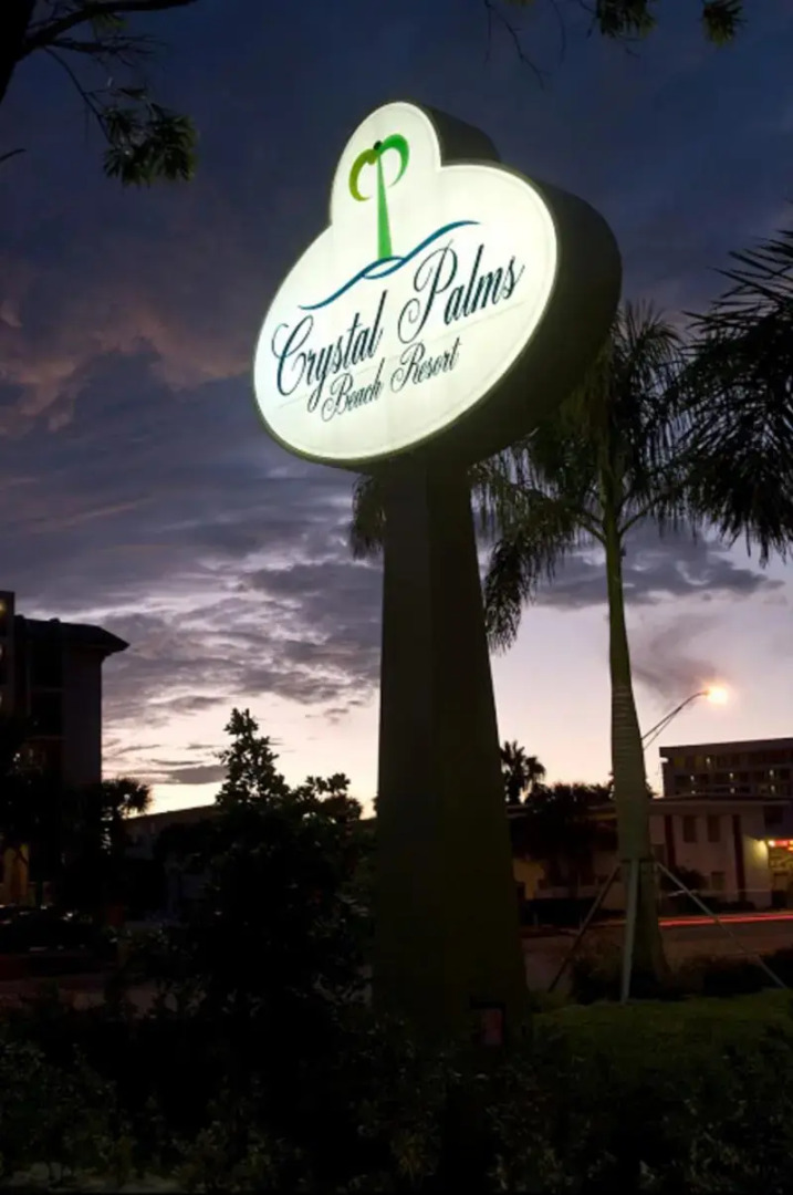 Crystal Palms Beach Resort