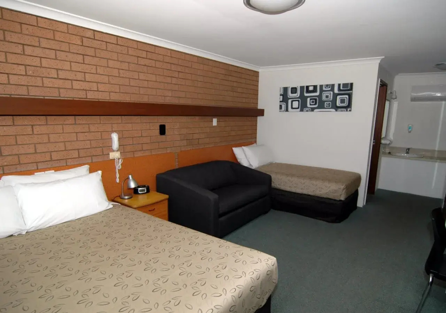 Motel Woongarra