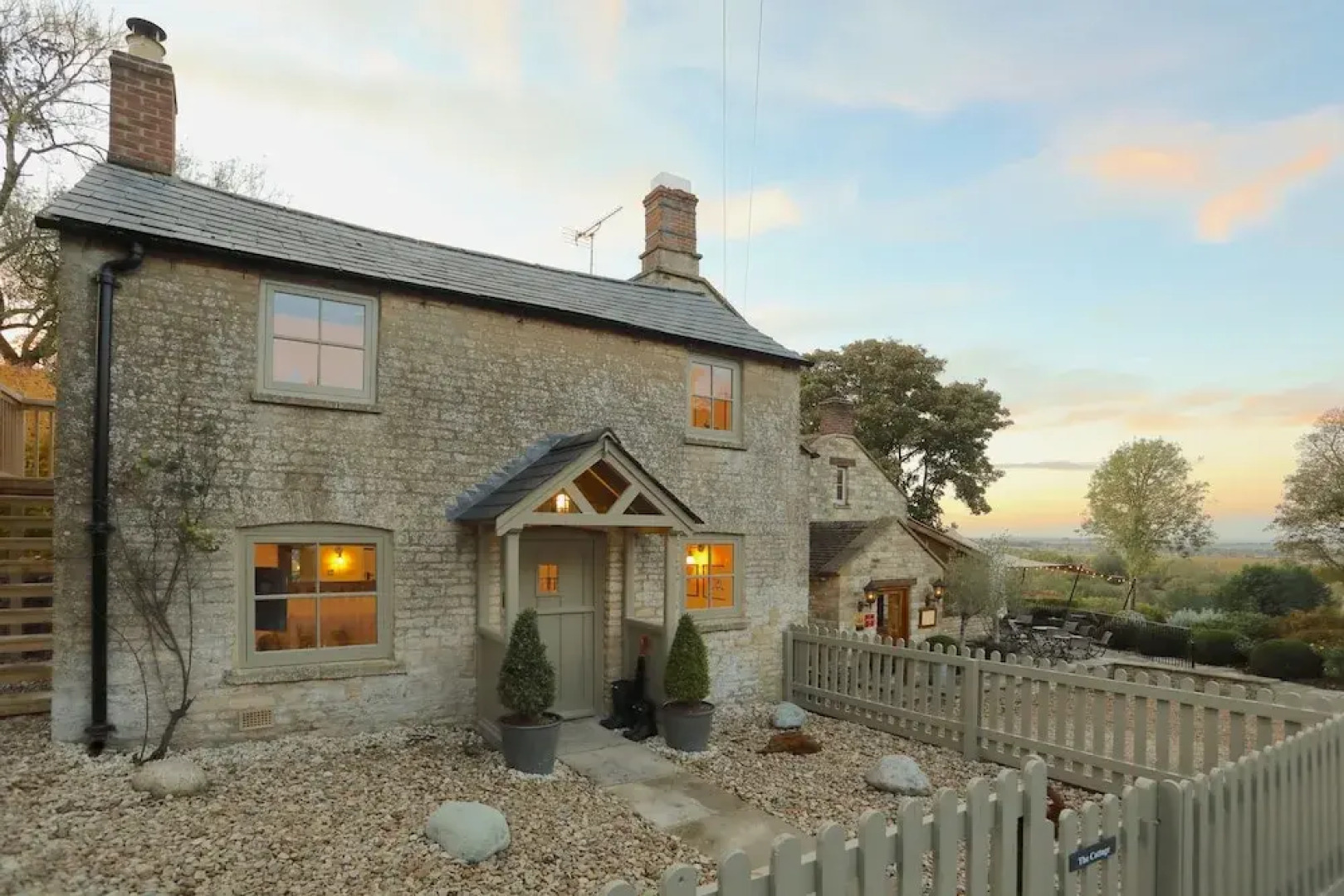 The Feathered Nest Country Inn