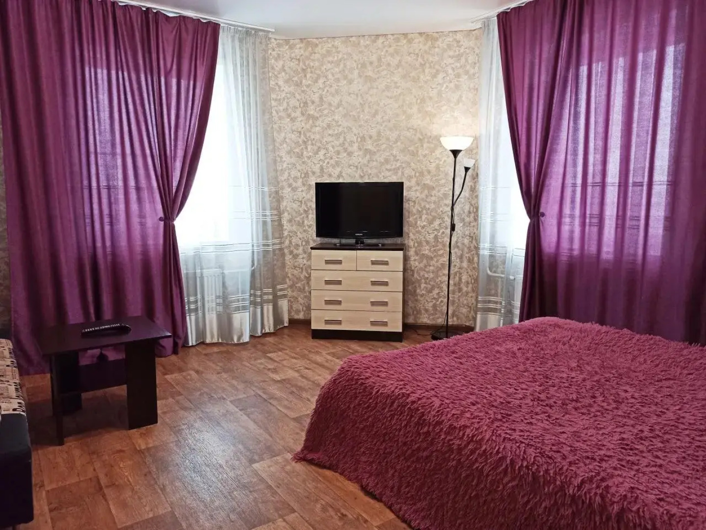 Апартаменты на улице Короленко 10