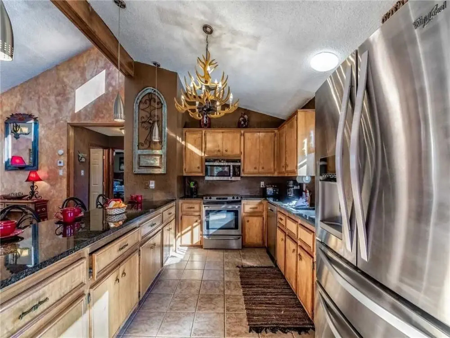 Naylor Mountain Retreat - Three Bedroom Cabin with Hot Tub