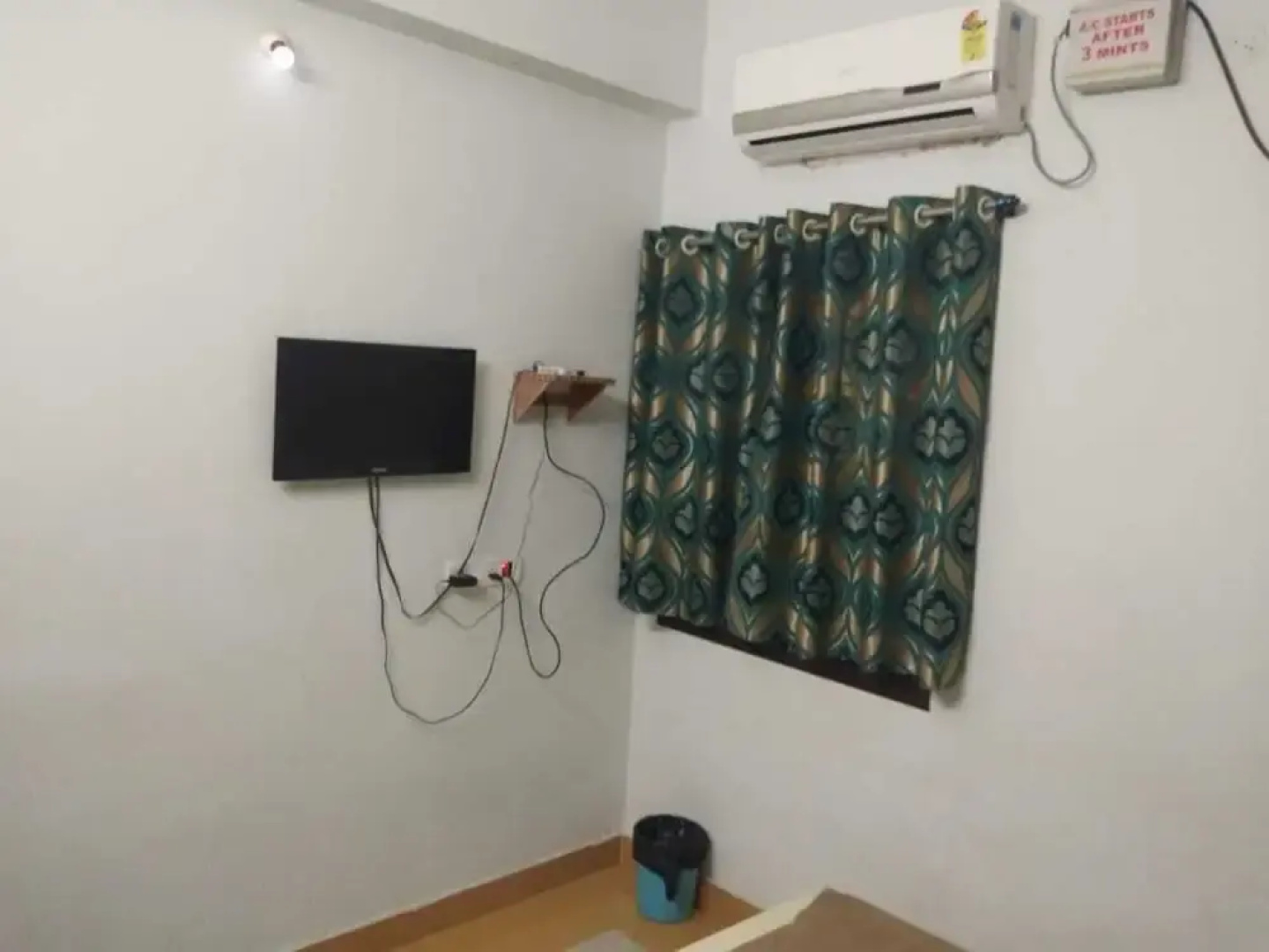 Iroomz Lotus Grand