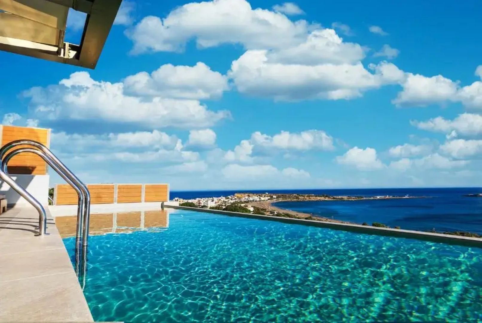 Amphitheatre Suites