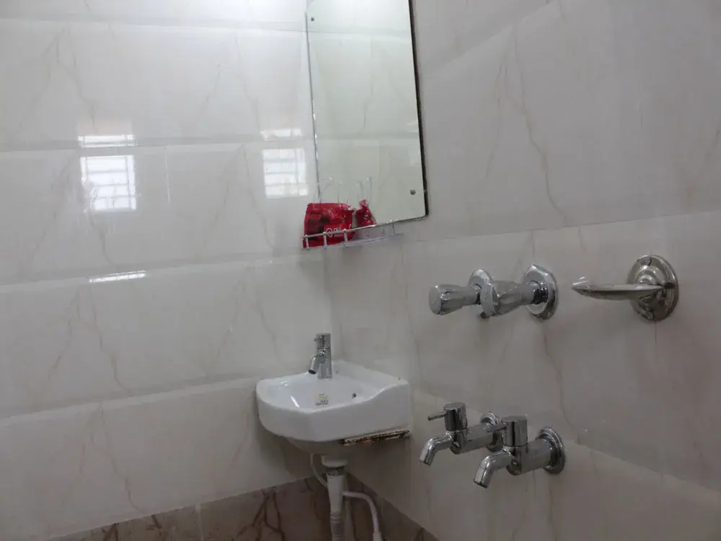 OYO 2279 Greenwood Galaxy