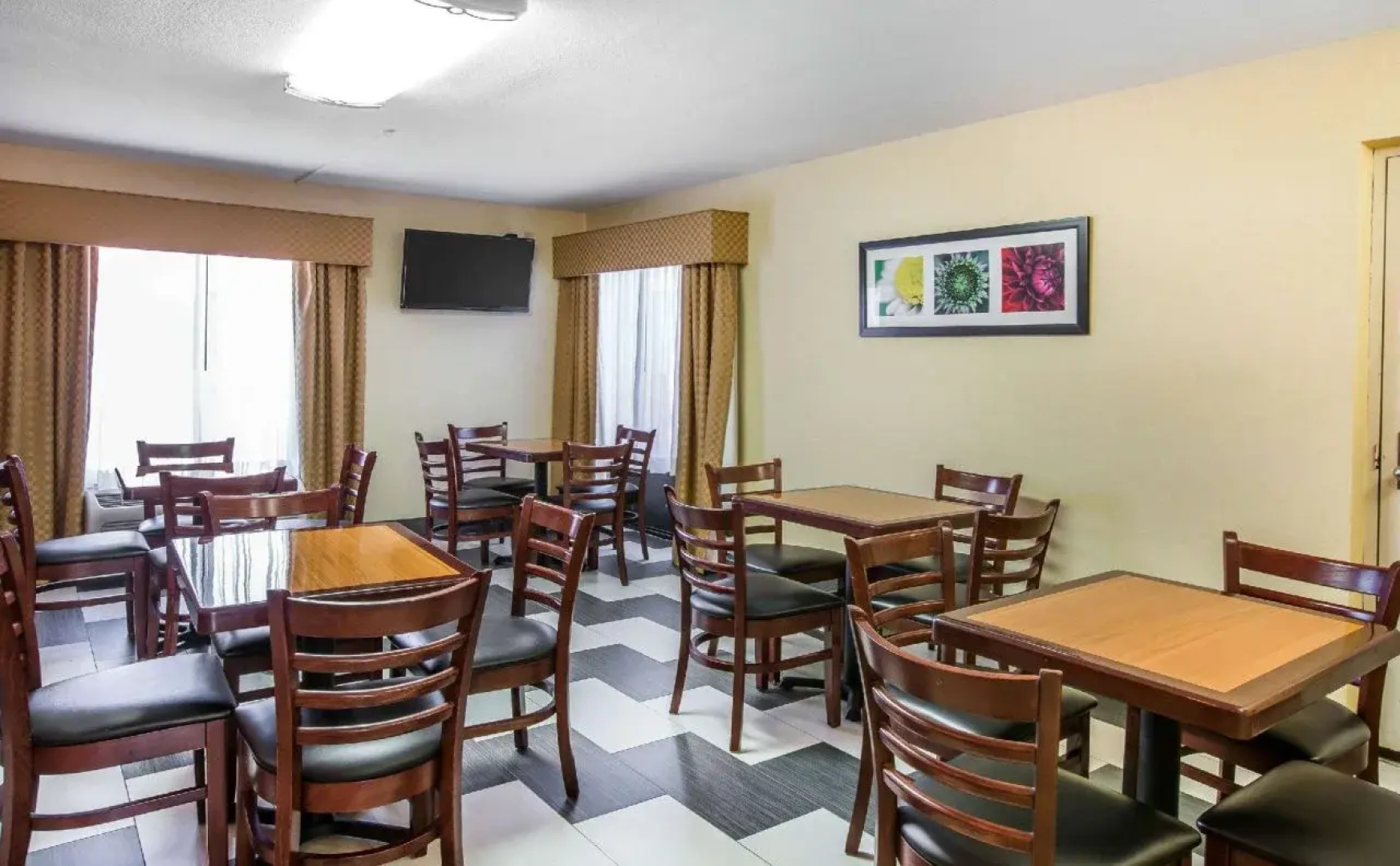 Quality Inn Acworth North