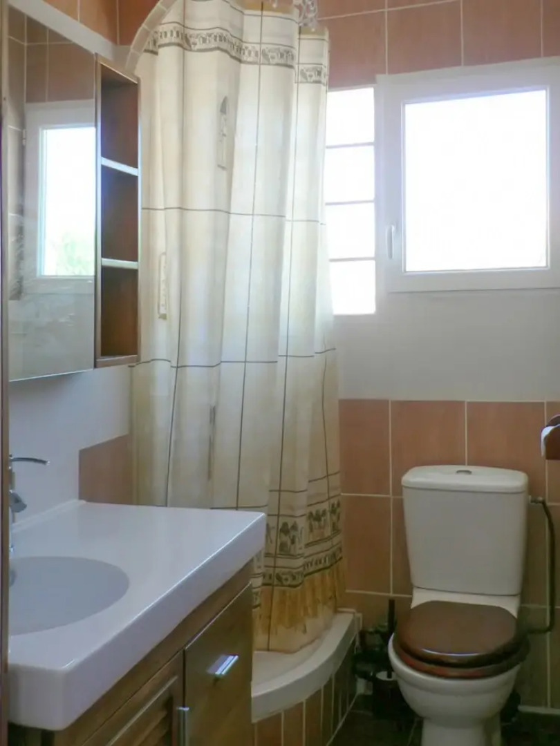 Bright Villa Near the sea in Frontignan With 3 Bedrooms, Garden and Fu