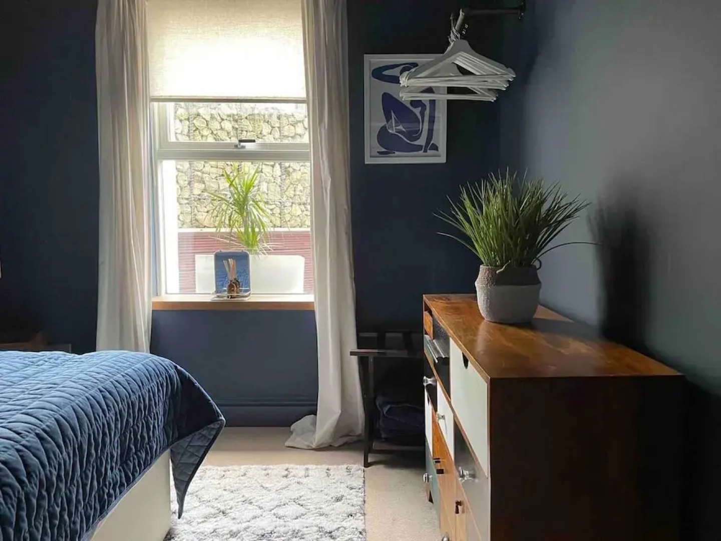 Stunning Apartment by The Leas, West End
