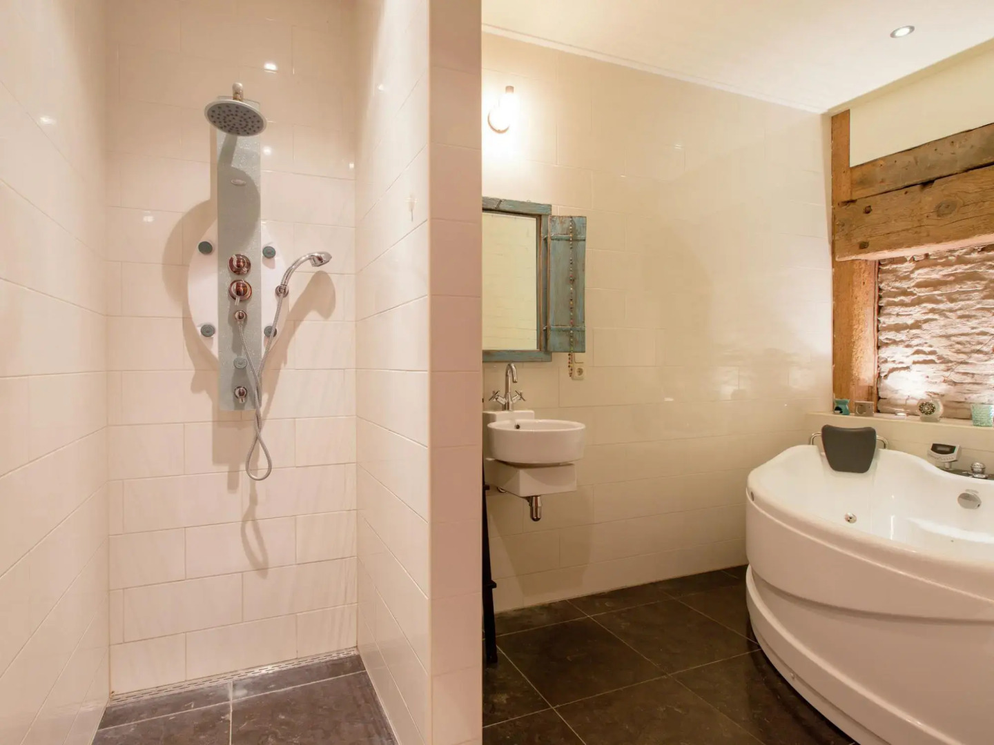 Waterfront Stelp Farmhouse With Sauna