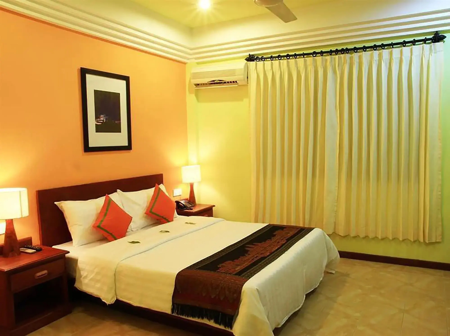 Heart Language Angkor Hotel - Hostel