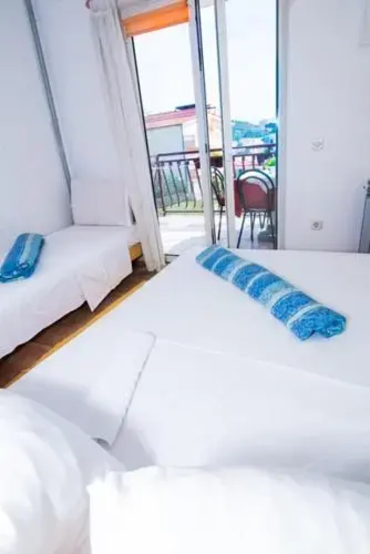 Apartmani Sutic & Restaurant San
