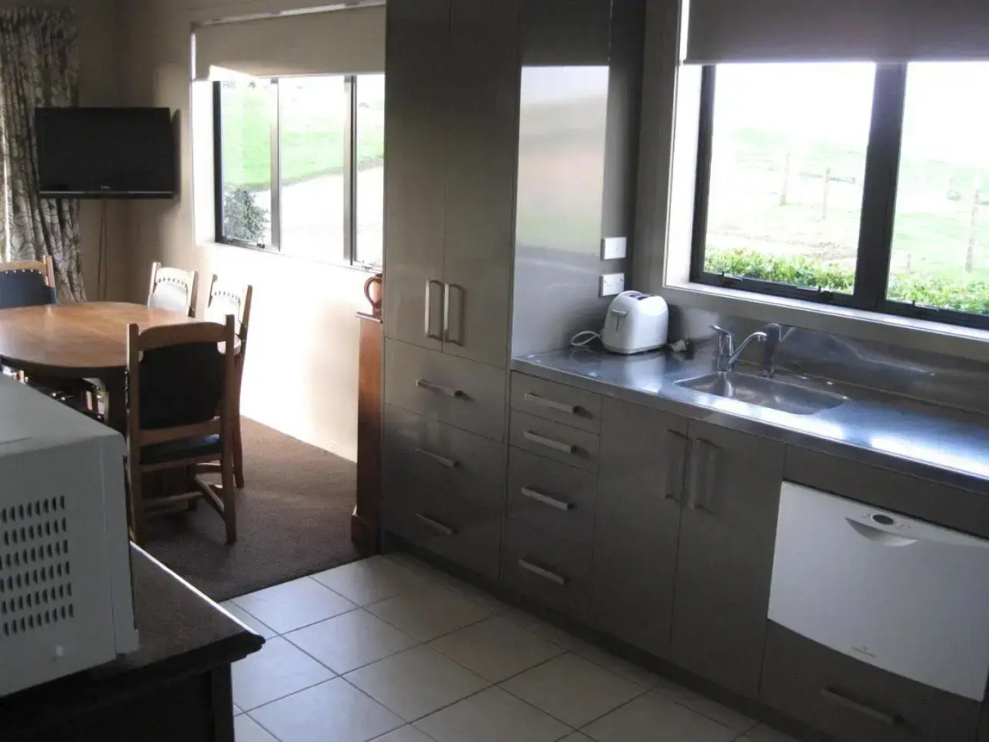 The Loft at Te Kumi Tirohanga