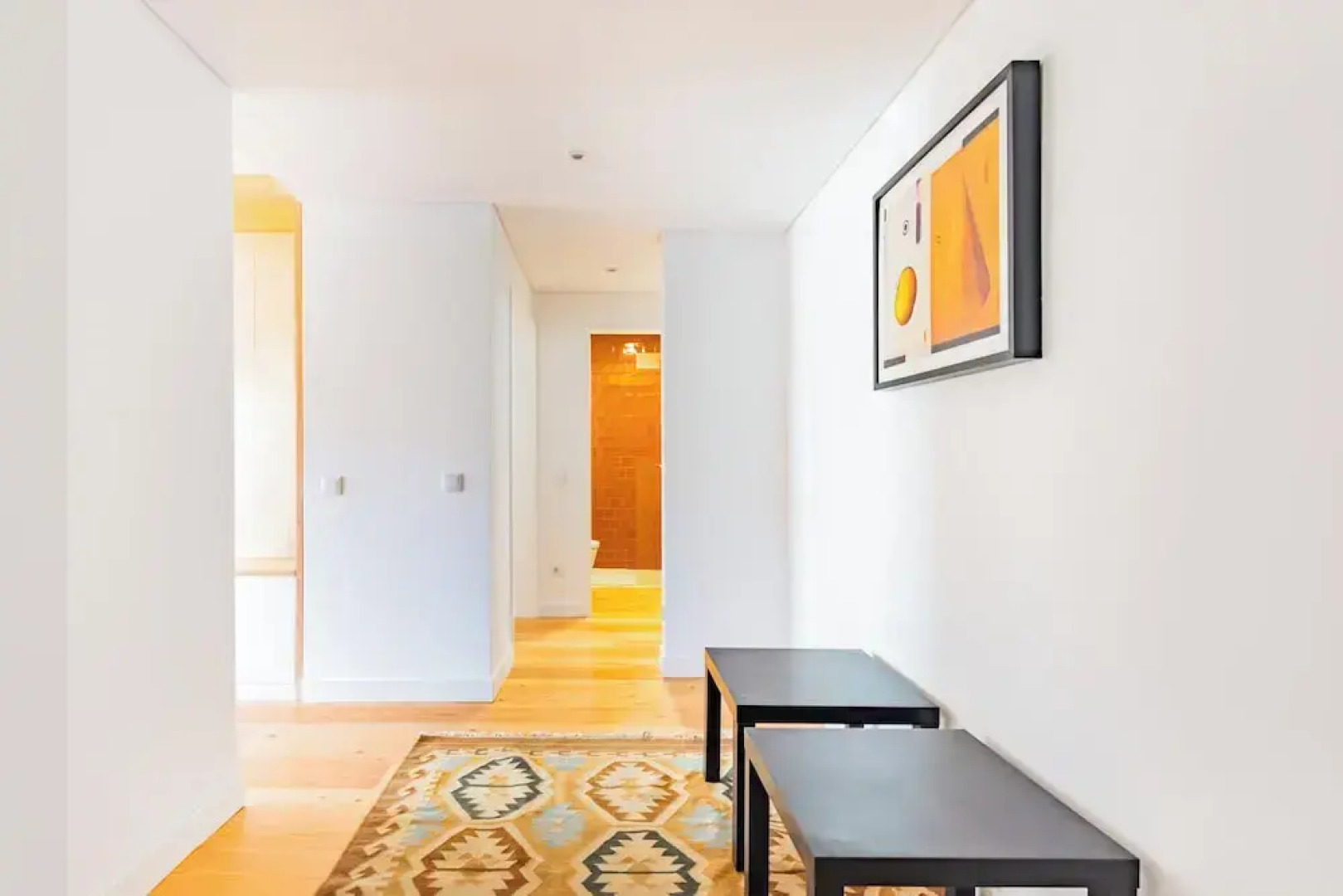 Oeiras Spacious and Coastal Flat