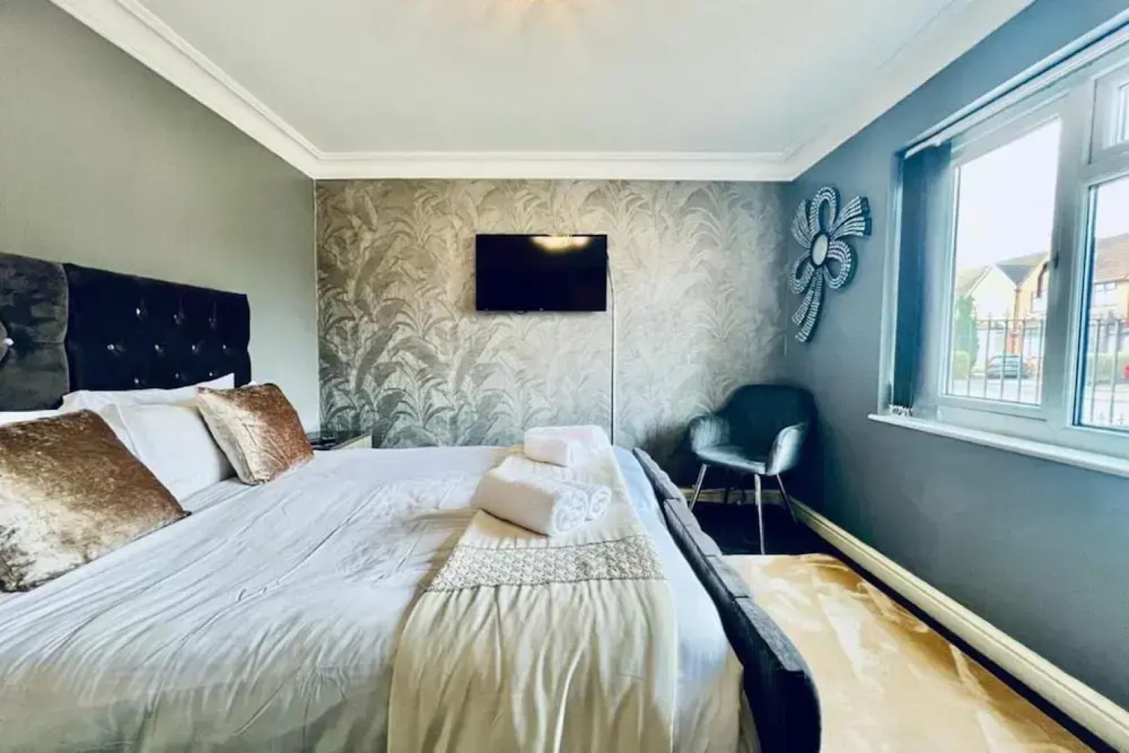 13 Guests - Free Parking - Manchester House