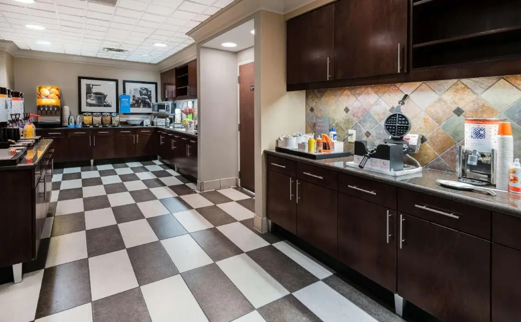 Hampton Inn & Suites San Marcos