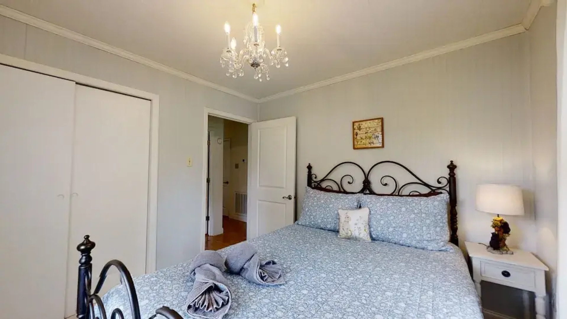 Peace Of Paradise 2 Bedroom Home by RedAwning