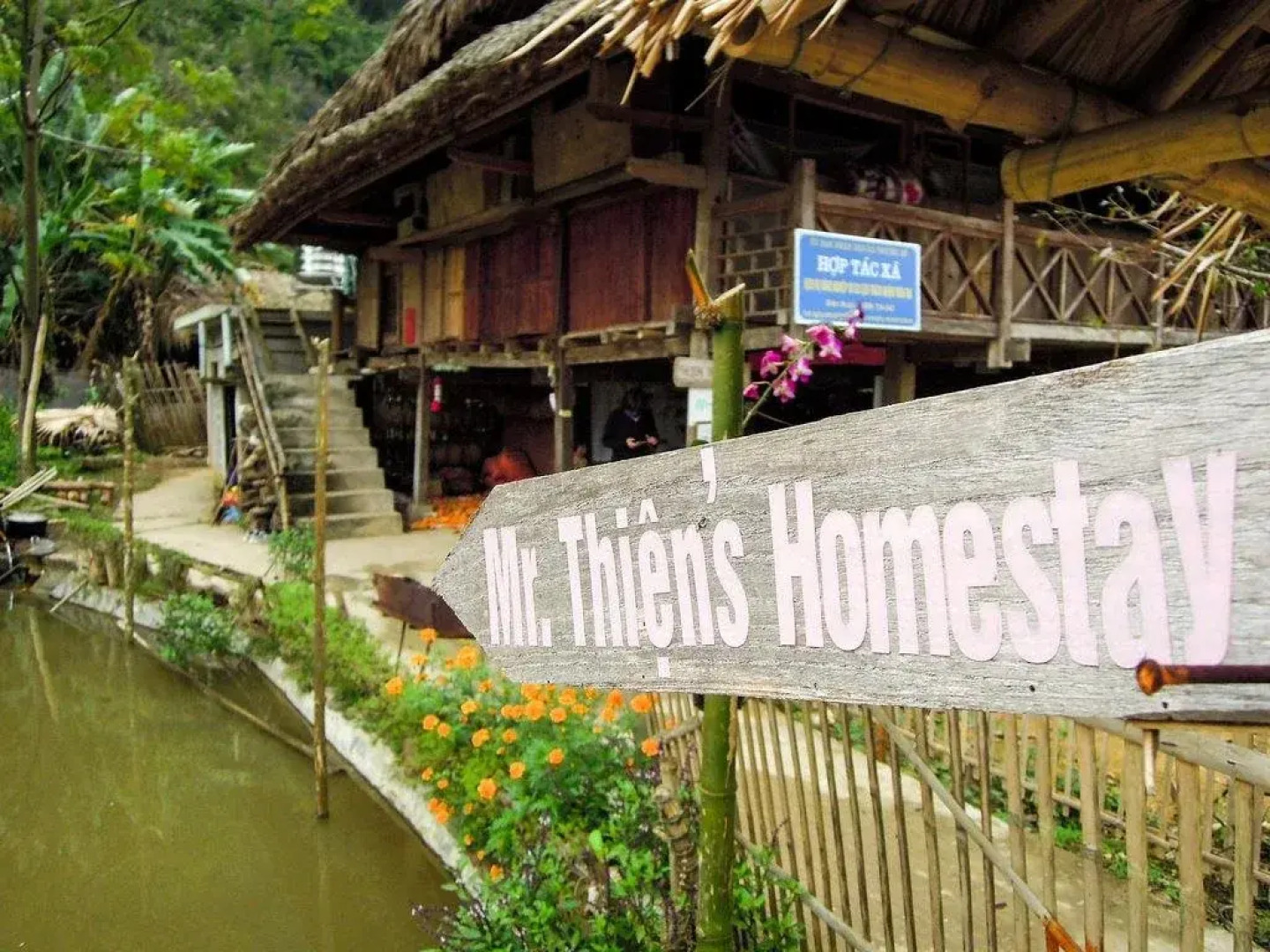 Thon Tha Tay Stilt House