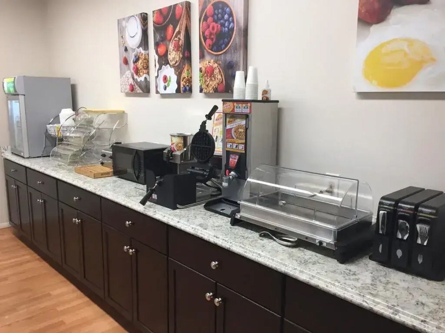 Navajoland Inn And Suites