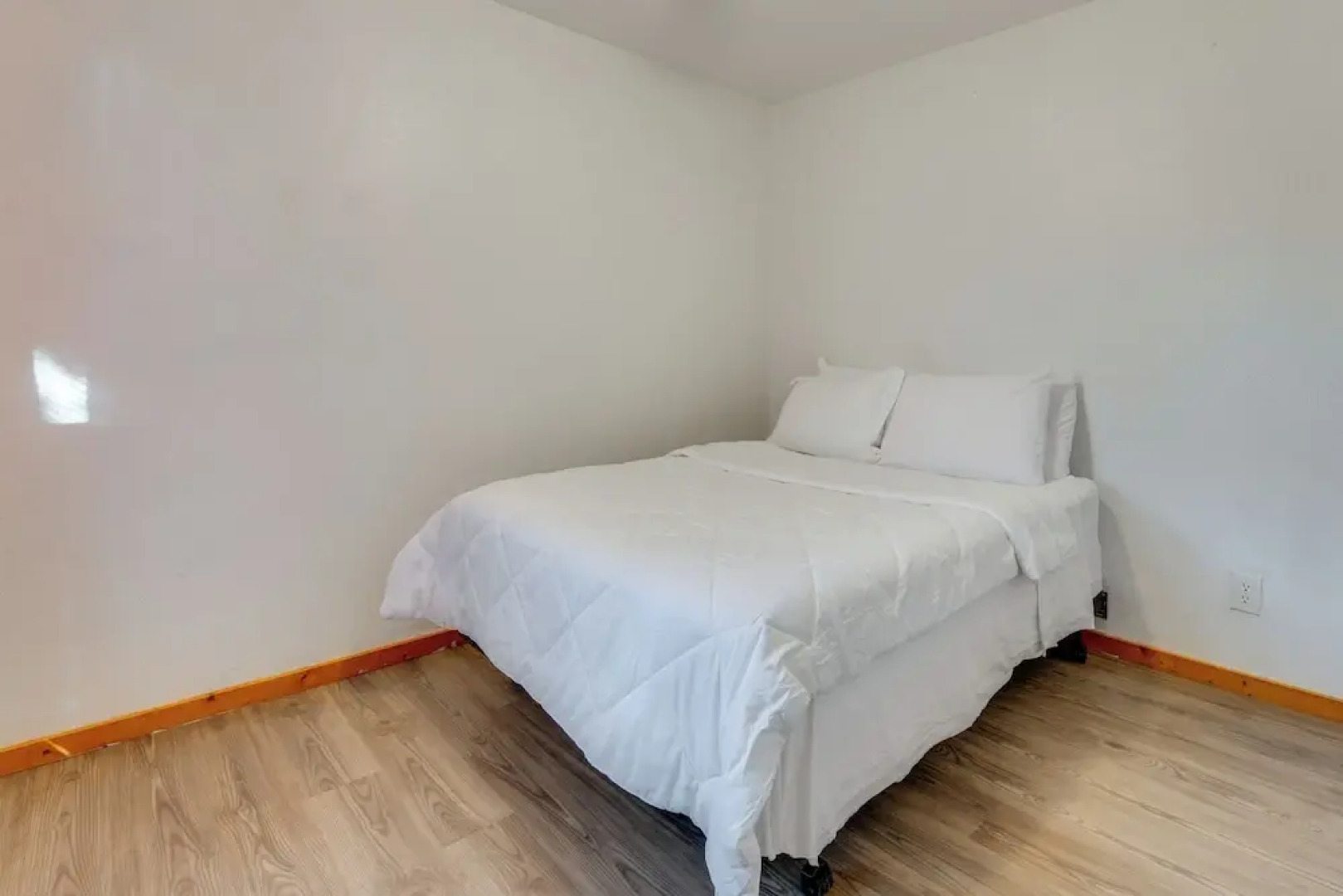 < 1 Mi to Main St: Quiet Home w/ Yard in Stockdale