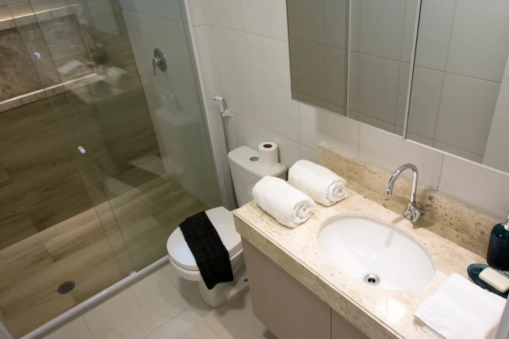 Golf Ville Apatamento Alto Padrão