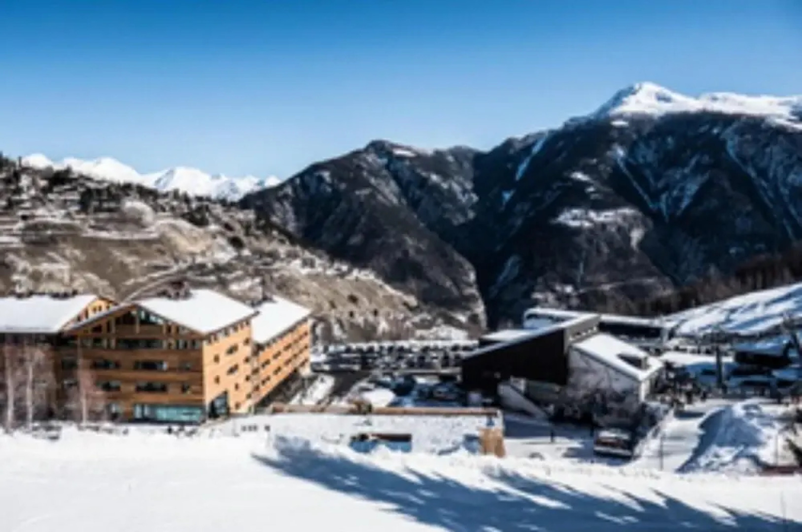 R Sidence Swisspeak Resorts 3p6