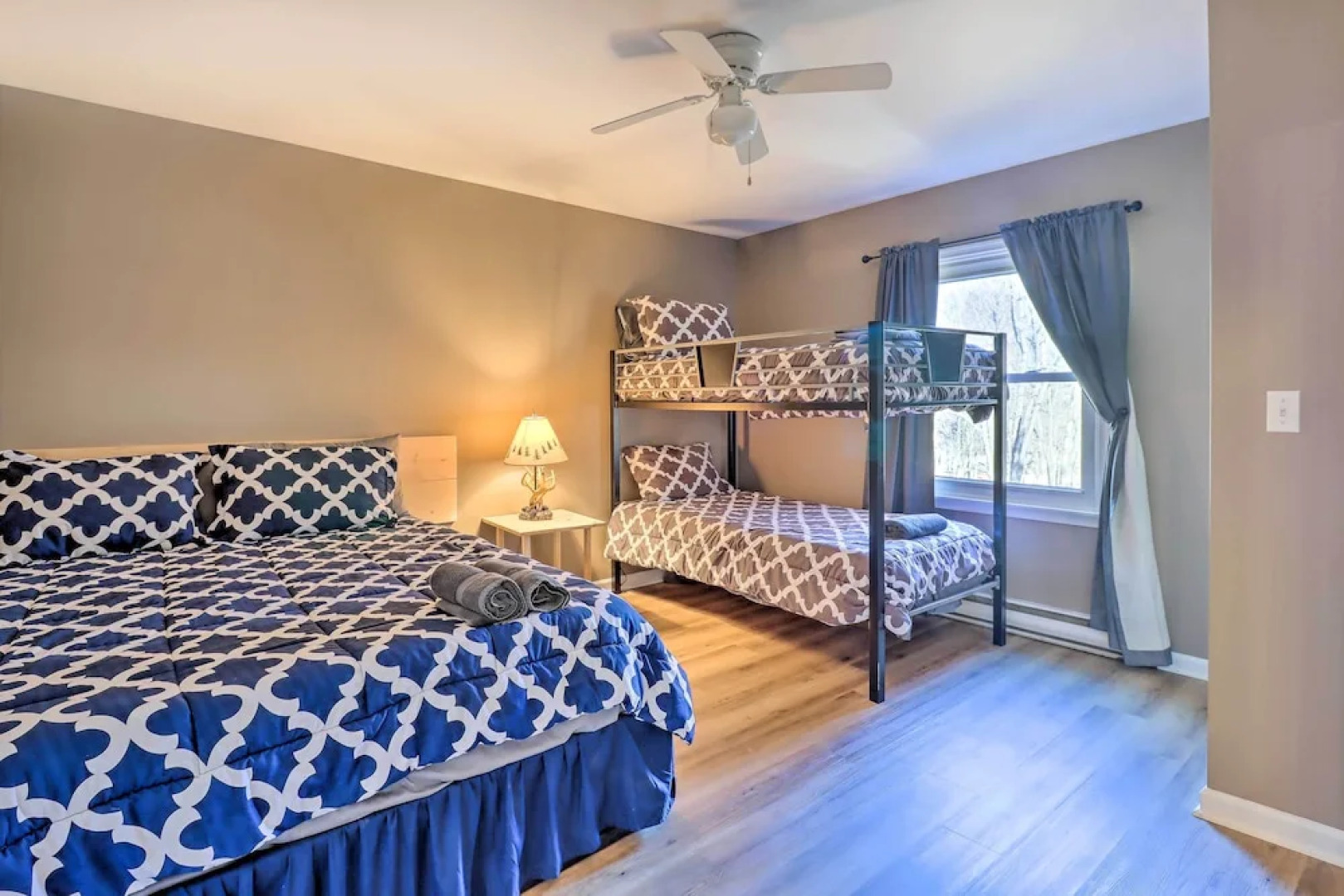 Hike & Swim: Family Home in Albrightsville!