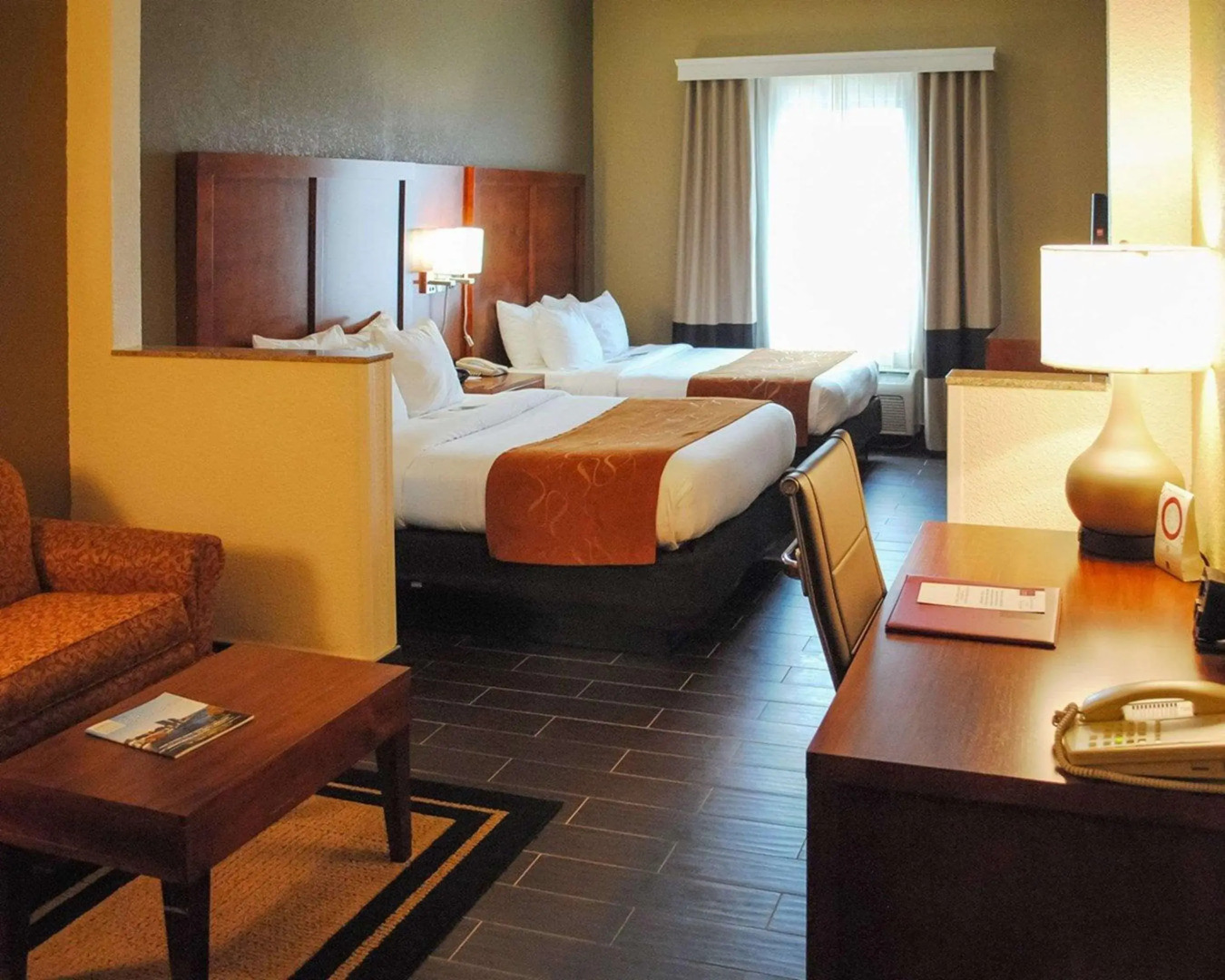 Comfort Suites Grand Rapids South