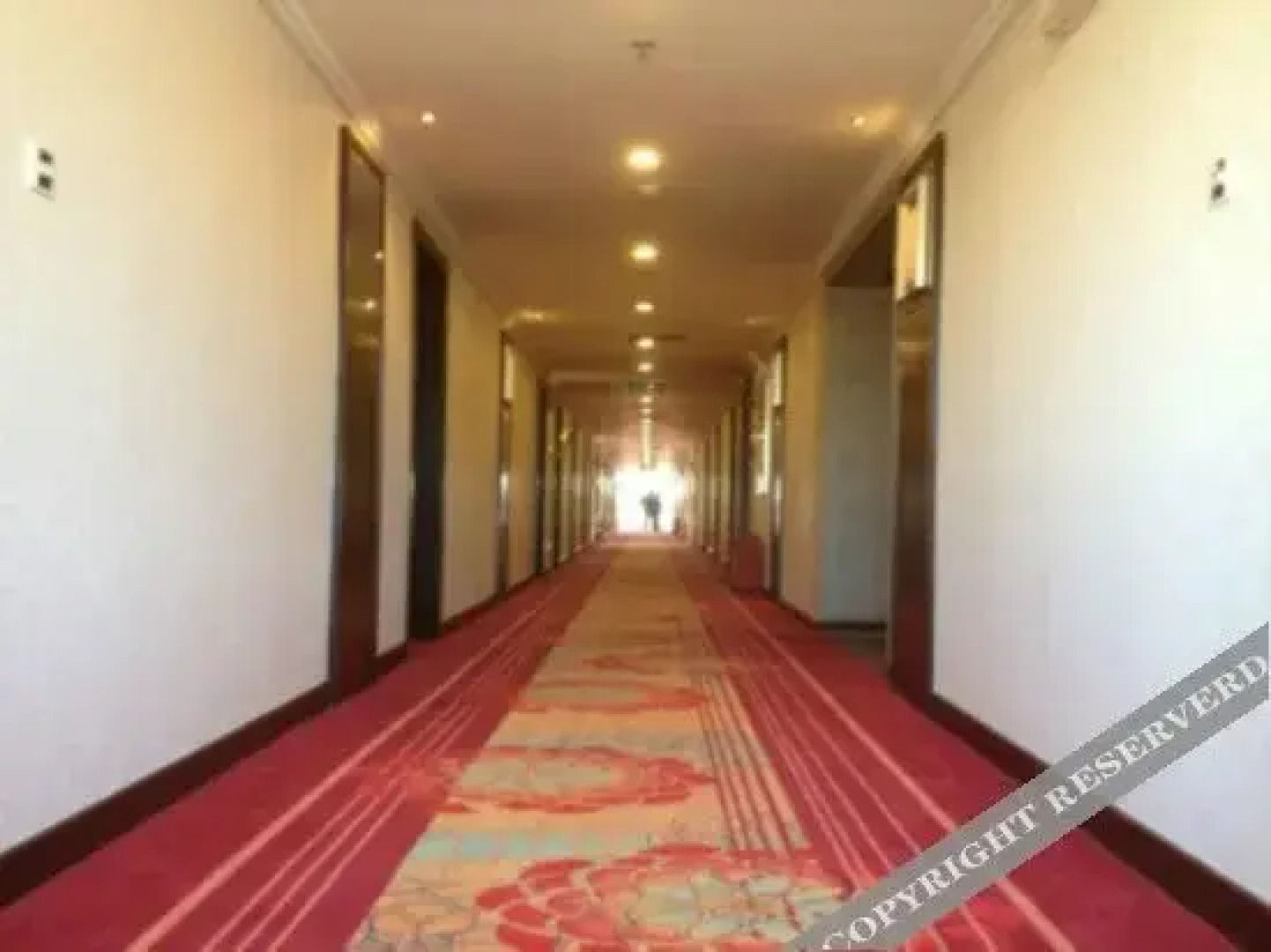 Yiren Old Town Hotel