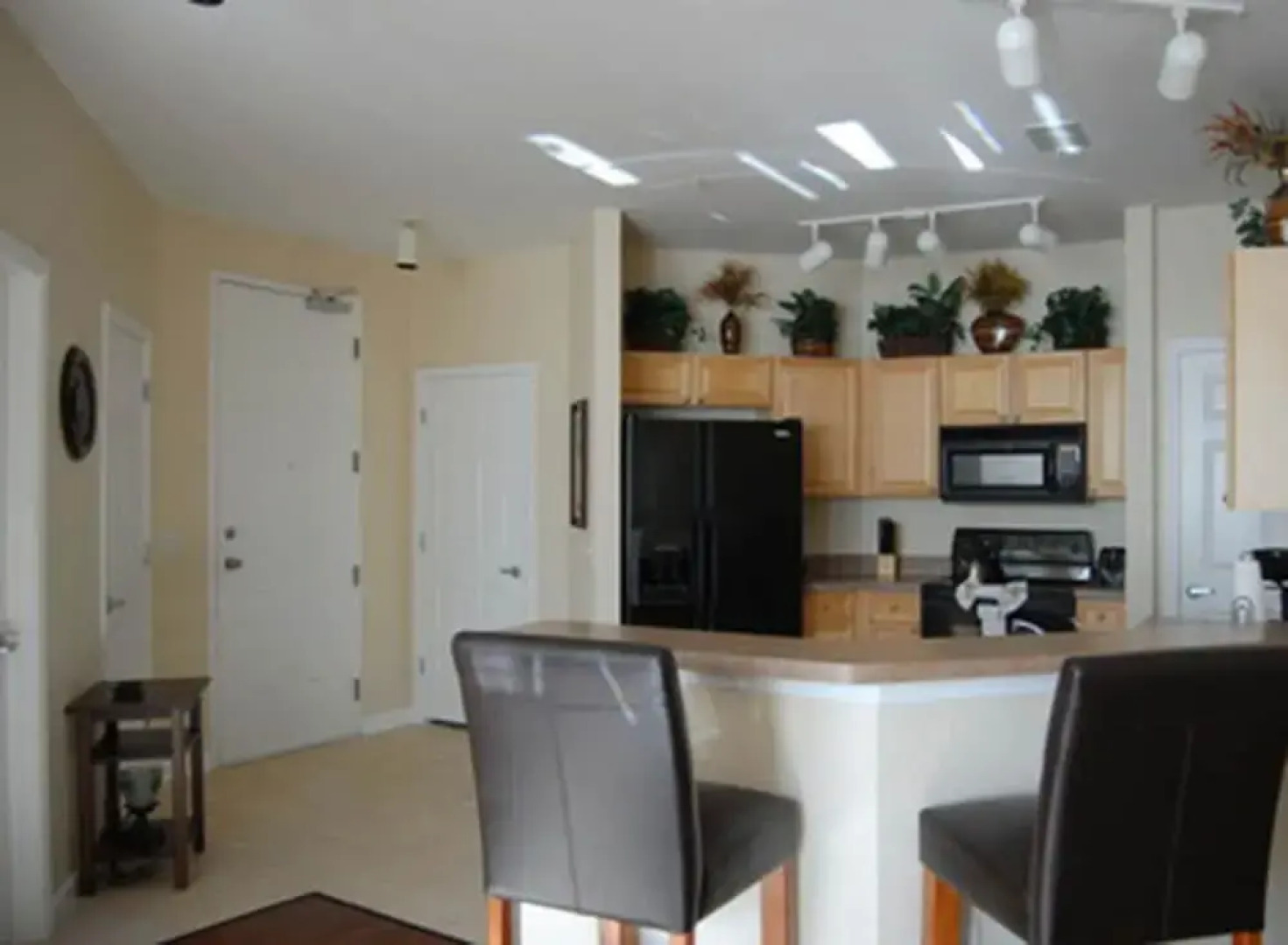 Luxury Poolview Penthouse