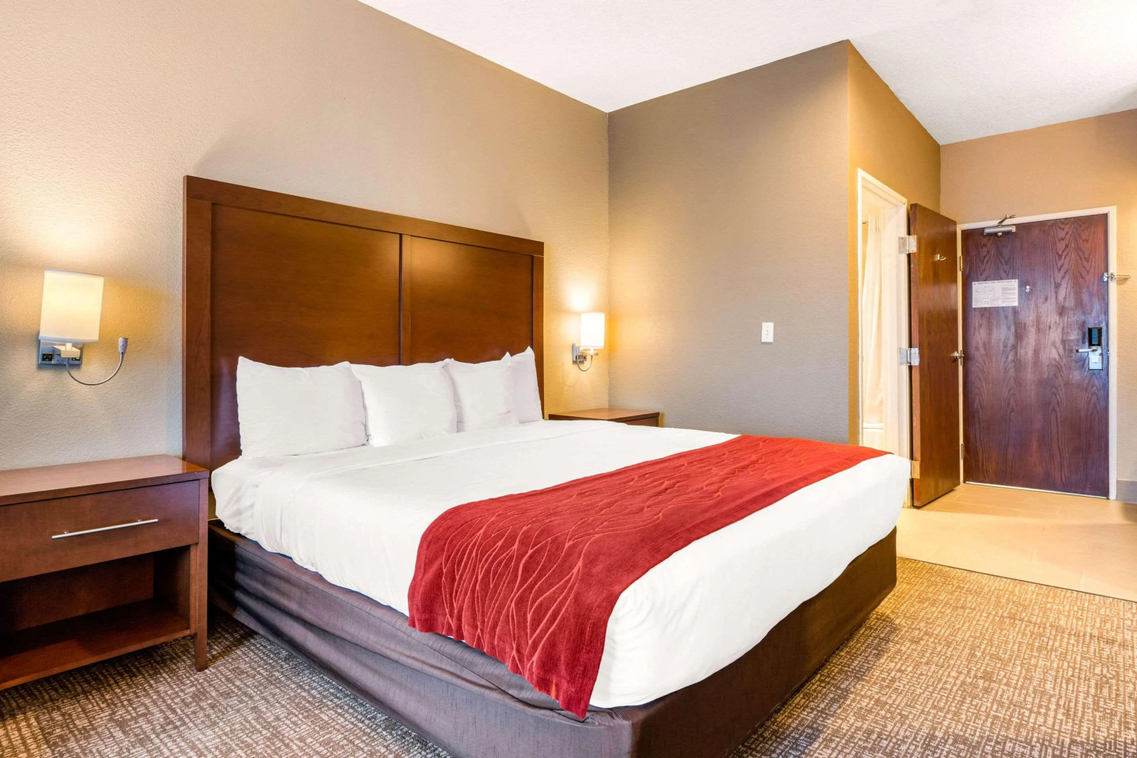 Comfort Inn Lathrop - Stockton Airport