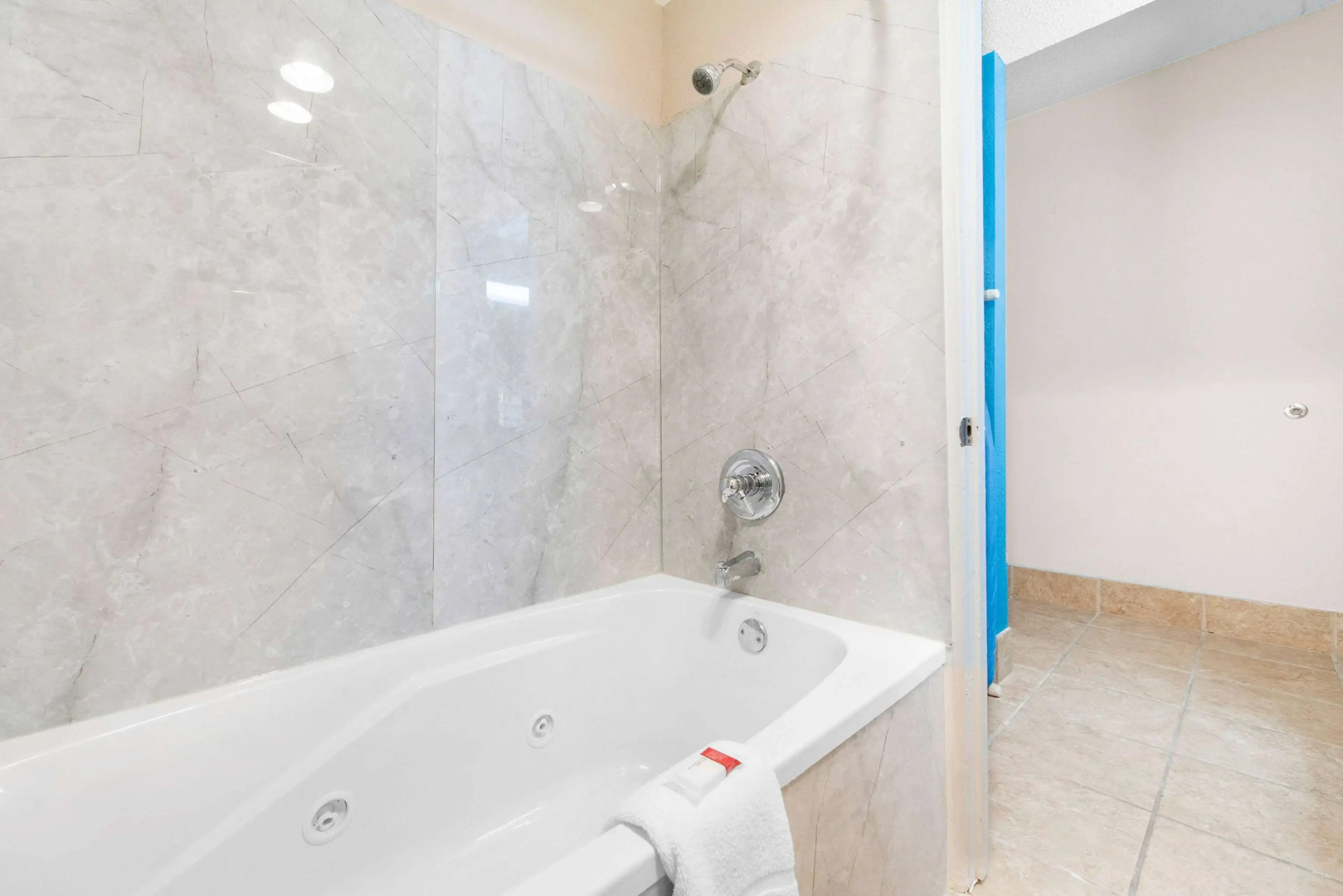 Baymont by Wyndham Muncie Near Ball State University