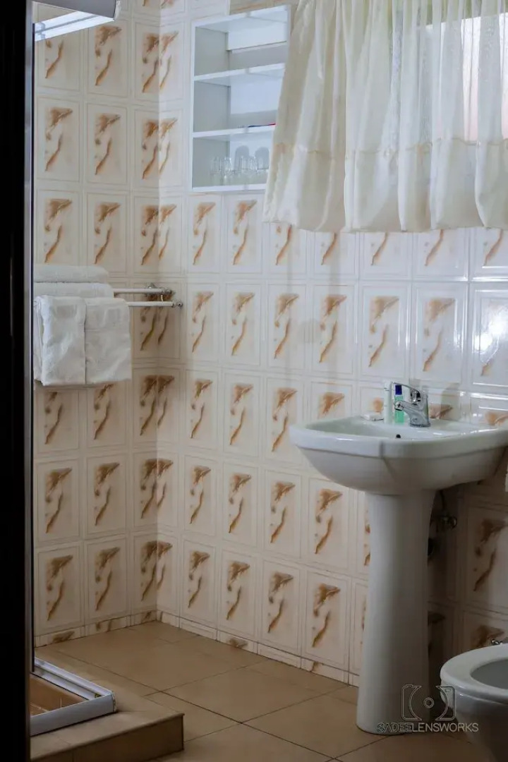 Mavuna Guest Lodge & Conference Centre