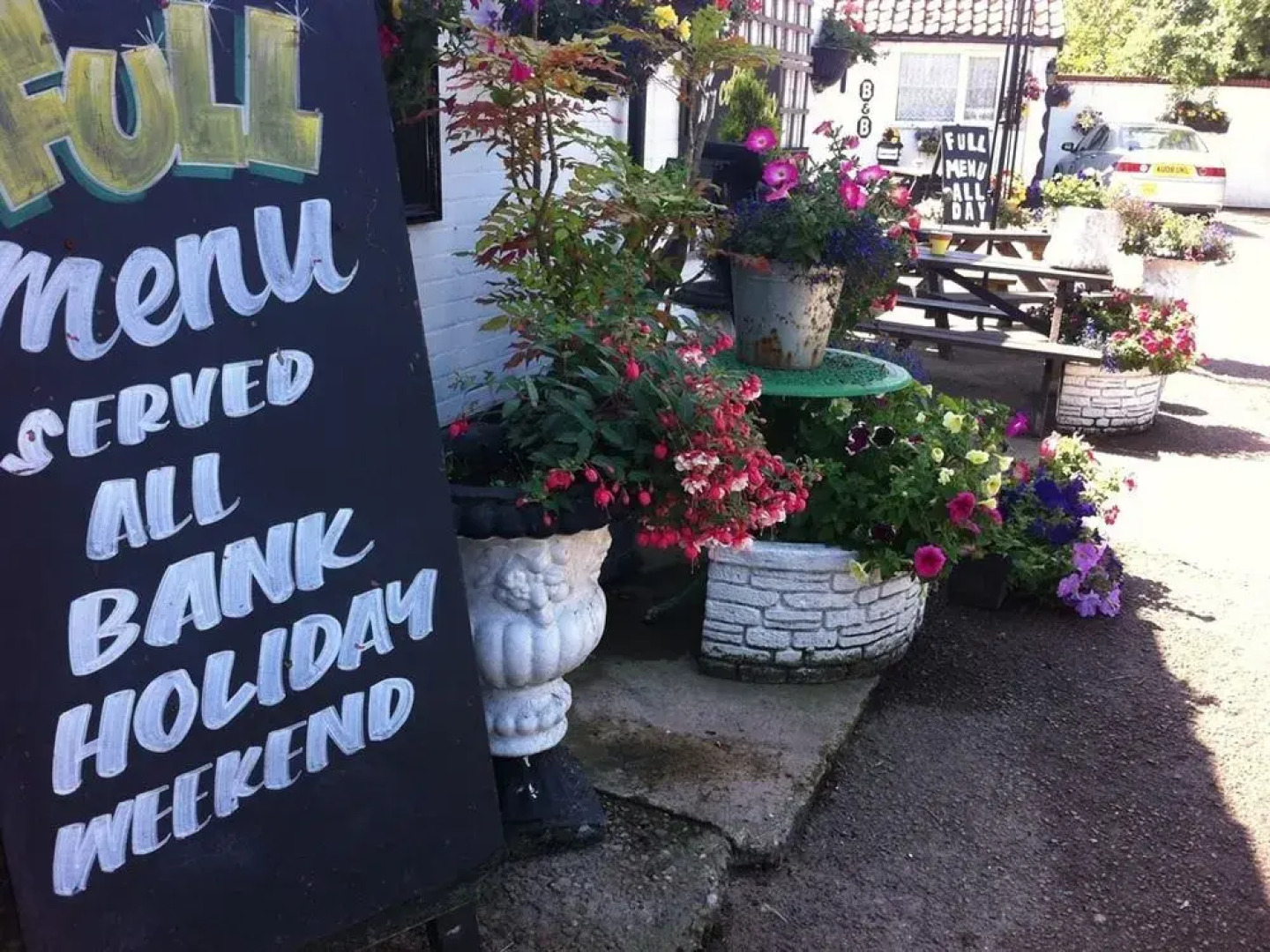 The White Horse Crostwick