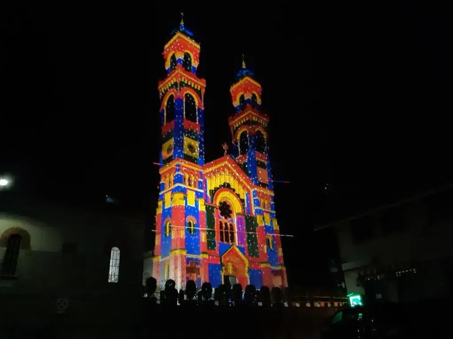 Bilocale Tití, soleggiato con vista montagne