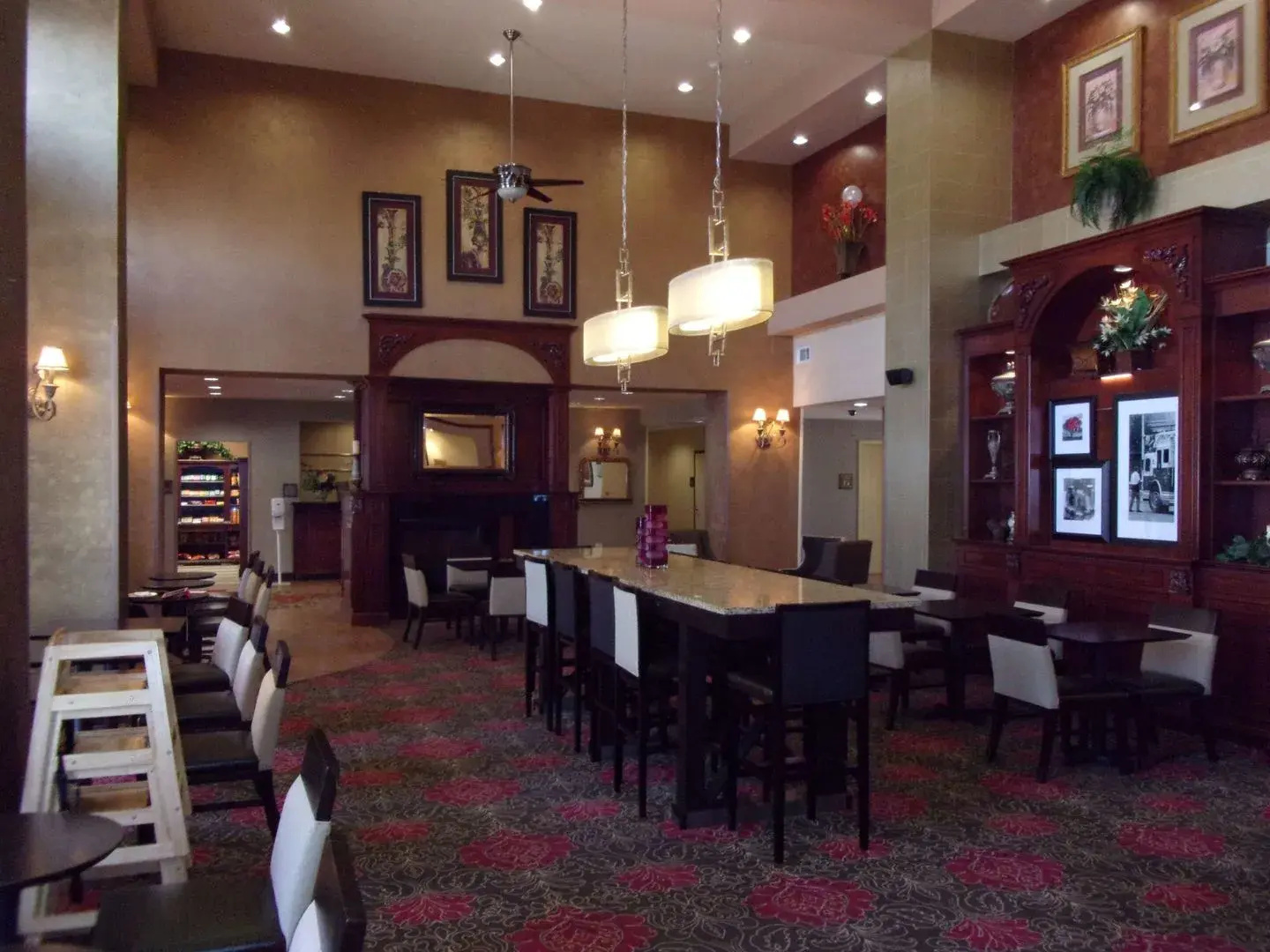 Hampton Inn & Suites Bolingbrook