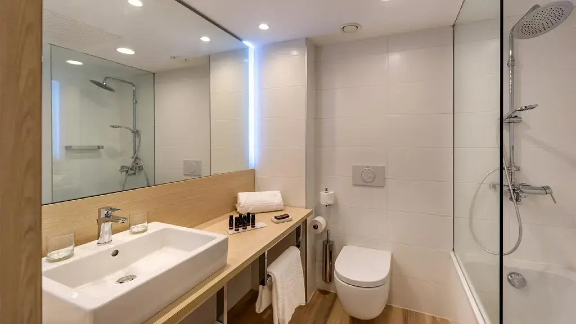 Don Gregory by Dunas, Adults Only