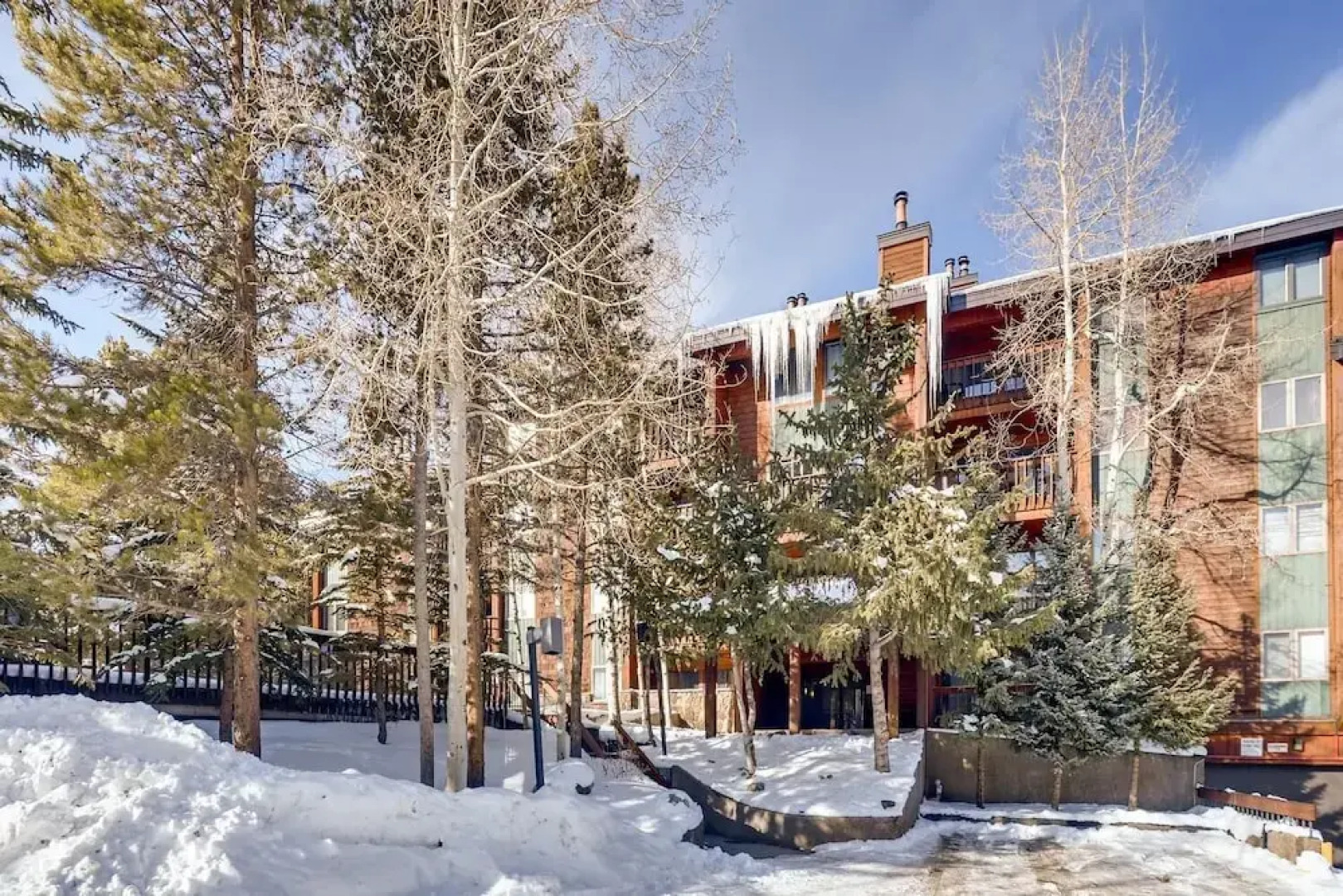 Cimarron 403 by RedAwning