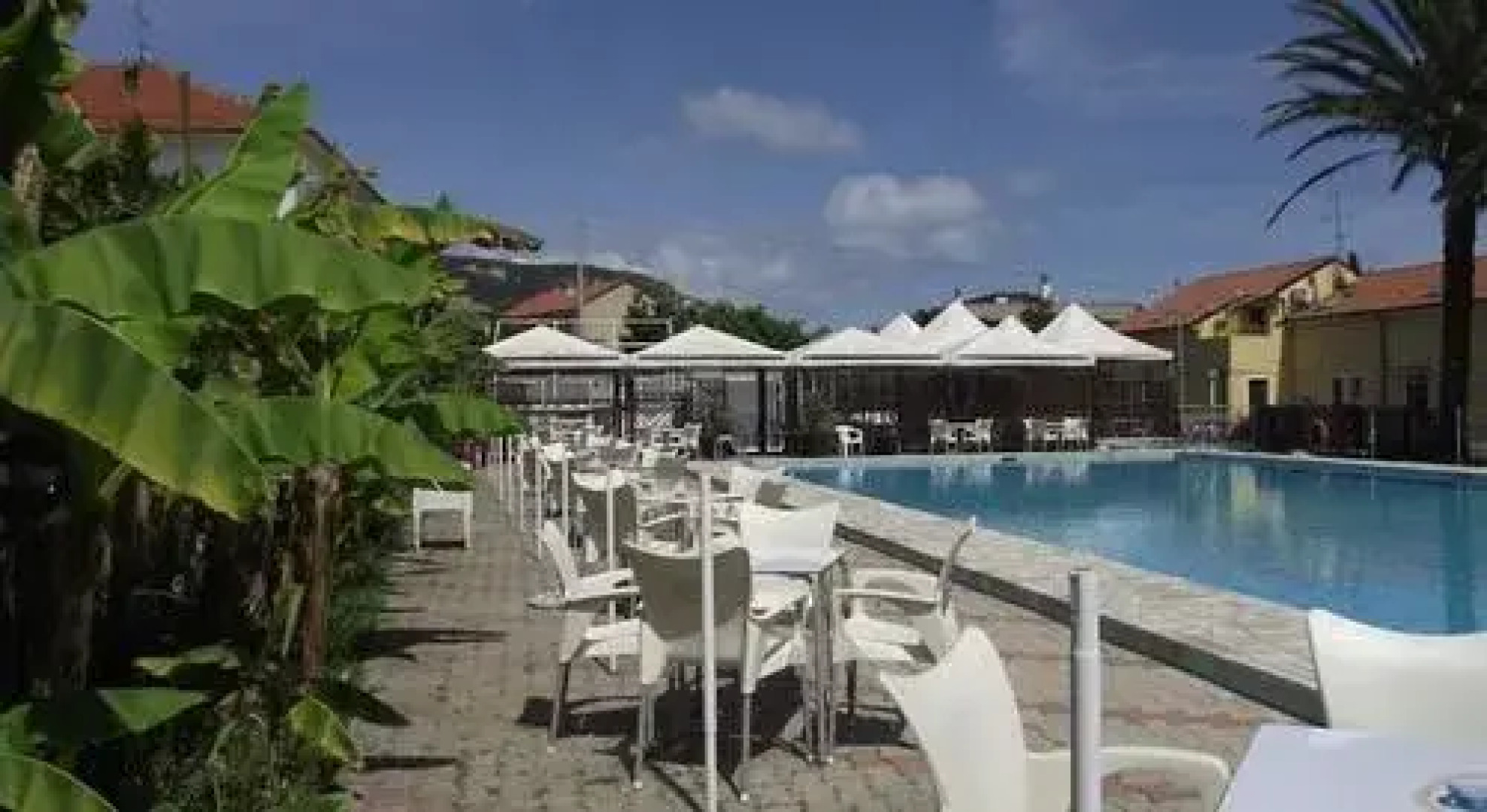 Riviera Suite Apartments