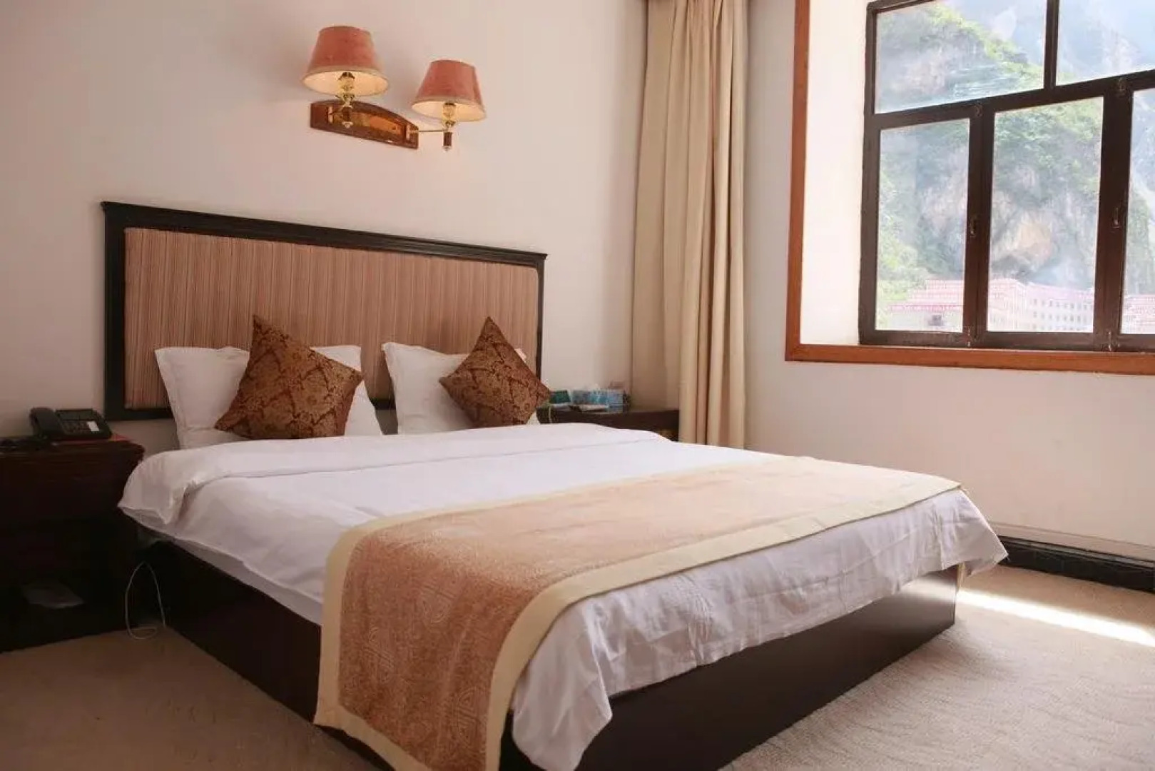 Shangri-La Balagezong Shuizhuang Hotel