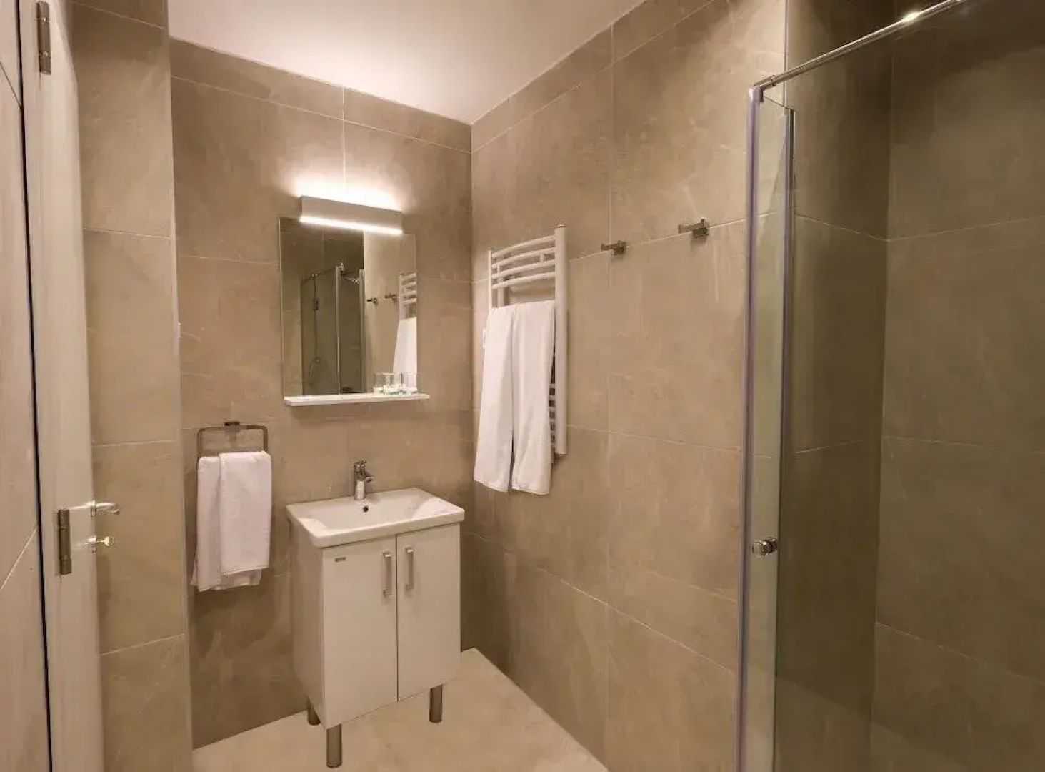 Fruške Terme - Fruški Cvet