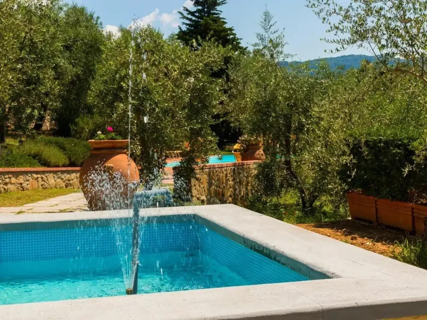 Nice Farmhouse in Montecatini Terme with Sauna & Hot Tub